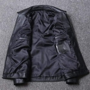Veste en cuir noir de haute qualité pour hommes, très élégante et stylée - Product Image 4