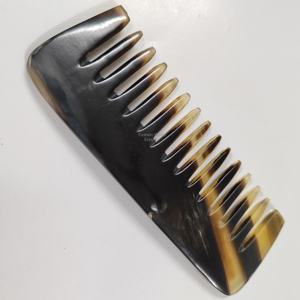 Peine de cuerno natural bonito y pequeño, peines multiusos para masaje de barba de color natural, precio de fábrica fácil de usar para salón de estilo de bolsillo - Product Image 1