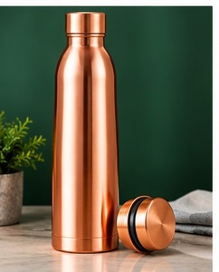 Bouteille d'eau en cuivre pur martelé artisanal indien, finition or rose brillant, gourde d'hydratation en gros - Product Image 3