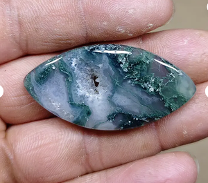 Cabochon d'agate mousse de qualité supérieure, pierre précieuse taillée en marquise, quartz vert et blanc poli, pierre lâche pour la fabrication de colliers et de bijoux - Product Image 3
