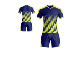 Uniformes de Fútbol Personalizados Profesionales y Económicos, Conjuntos Completos de Camisetas de Fútbol para Equipos Masculinos, en Poliéster, Sublimados - Product Image 5