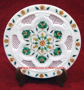Belle assiette ronde en marbre blanc incrusté de fleurs, fabriquée à la main, de qualité supérieure, exportateur indien pour la décoration de la maison - Product Image 4