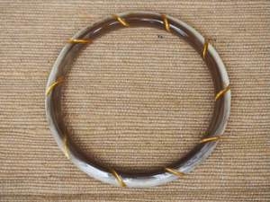 Pulseras y Brazaletes Hechos a Mano de Cuerno de Búfalo de Alta Calidad, Impermeables, con Tallado de Estilo Animal, Artesanía Natural Pulida, Tamaño Personalizable - Product Image 2