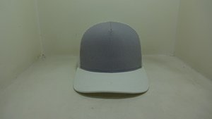 Casquette de camionneur en gros avec logo ajustable, 5 panneaux, dos en maille bicolore, pour le cyclisme, la pêche, les voyages, fabriquée en usine au Vietnam - Product Image 2