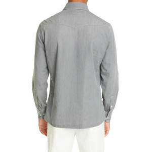 Chemise en jean premium pour homme 2025 – Légère, respirante, séchage rapide, style décontracté urbain, logo personnalisé, vente en gros OEM - Product Image 3