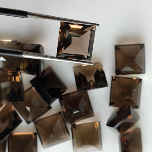 ควอตซ์สโมคกี้ธรรมชาติ ขนาด 10 มม. ทรงสี่เหลี่ยมเจียระไนแบบสเต็ปคัท คุณภาพดีที่สุด พลอยหลวม เรดเมาน์เทน เจมส์ สำหรับทำเครื่องประดับและสร้อยคอ - Product Image 5