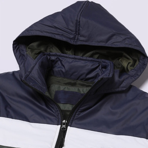 Stylish Men <b>Puffer</b> Winter <b>Jacket</b> With A Relaxed Fit Perfect For Everyday Wear And <b>Light</b> Outdoor Activities - Product Image 4