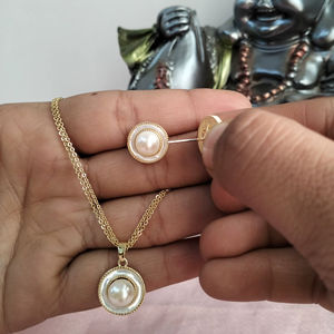 Ensemble de pendentifs en perles d'eau douce plaqué or, fournisseur en gros de perles - Product Image 3