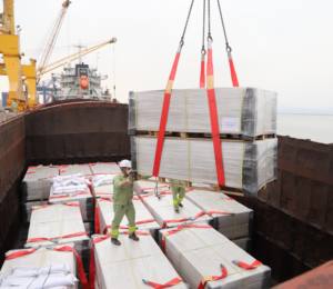 Panneau de ciment en fibre SHINKO de qualité supérieure du Vietnam, facile à installer, panneaux sûrs et élégants pour les intérieurs modernes - Product Image 3