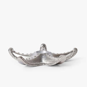 Porte-bougie en aluminium argenté en forme d'étoile de mer, support décoratif en métal inspiré de l'océan, ornement de table côtier pour maison de plage - Product Image 4