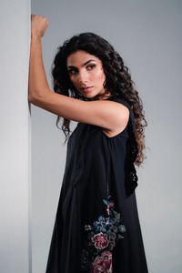 Kurta en coton brodé noir pour femme, robe midi décontractée ethnique, coupe régulière, toutes saisons, style indien pakistanais, élégante - Product Image 5