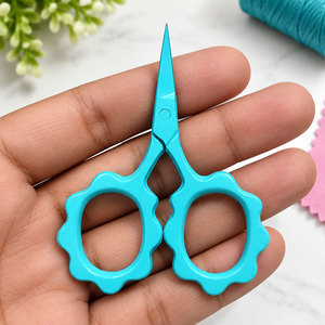 Mini ciseaux à fleurs, coupe-fil de précision, ciseaux de couture colorés, ciseaux pour travaux manuels, logo personnalisé - Product Image 1