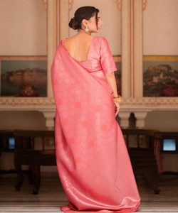 Sari de Seda Rosa, Traje Tradicional Indio para Bodas, Largo hasta el Suelo, Corte Regular, Estilo Banarasi, Sari Drapeado para Mujer - Product Image 3