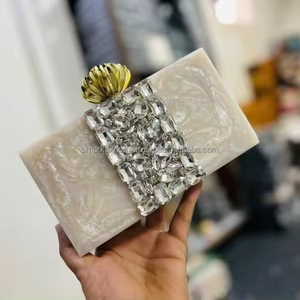 Royal Essence Acrílico Nupcial Embrague con adornos de piedra pesada Elegante bolso Vintage para regalo de boda y fiesta - Product Image 1