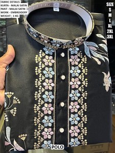Kurta Negro Real Bordado - Product Image 1
