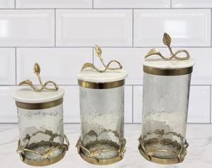 Bocaux de rangement modernes de luxe en acrylique avec couvercles en bois et décor de cerf, récipients de cuisine hermétiques pour la conservation des aliments - Product Image 3