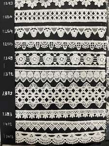 Belle bordure en dentelle GPO ajoutant une touche élégante et traditionnelle aux vêtements ethniques et de créateurs. - Product Image 3