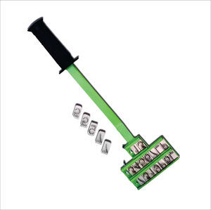 Instruments vétérinaires robustes en acier coloré de 20 mm à 3 rangées de dents – Marteau et pinces de tatouage - Product Image 2