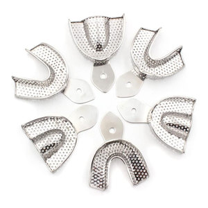 Bandejas de Impresión Dental Premium de Acero Inoxidable con Diseño Perforado para Moldeo Preciso, Uso en Laboratorio de Ortodoncia - Product Image 1