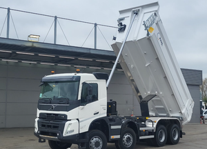 Produit phare : Camion benne Volvo FMX 460 8X6 KH d'occasion, parfaitement entretenu, prêt à l'emploi - Product Image 6