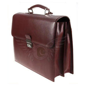 Sac pour ordinateur portable en cuir véritable de qualité supérieure avec compartiments fonctionnels pour un transport organisé, design durable et rangement équilibré - Product Image 5