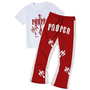 Conjunto de chándal con estampado de letras góticas rojas y blancas para hombre, camiseta gráfica personalizada y cintura con cordón para correr, ropa de calle de doble panel - Product Image 1
