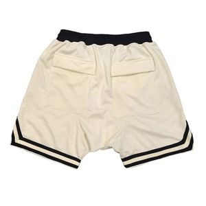 Shorts en mesh double couche de haute qualité, respirants et à séchage rapide, pour hommes et femmes, personnalisables par sublimation, pour la gym et le basketball. - Product Image 2