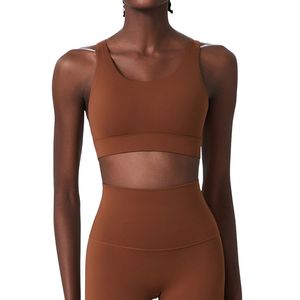 Sujetador deportivo para mujer al por mayor, personalizado, superventas, ajustable, transpirable, con espalda cruzada, a prueba de golpes, para gimnasio, yoga y fitness - Product Image 1