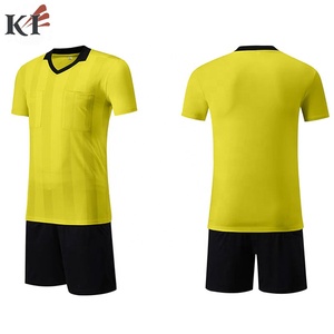 Uniforme de football respirant et léger de haute qualité pour hommes adultes, fabriqué en 100% polyester - Product Image 5