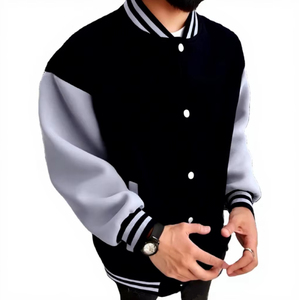 Chaqueta Varsity Unisex Negra y Gris con Bloques de Color, Corte Regular, Estilo Casual, Cuello Camisero, Cierre de un Solo Botón - Product Image 4