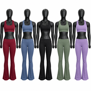 Ensemble de vêtements de sport pour femmes personnalisé rouge, soutien-gorge de sport rembourré, leggings évasés, vêtements de fitness, ensemble de yoga deux pièces, pantalon évasé - Product Image 6