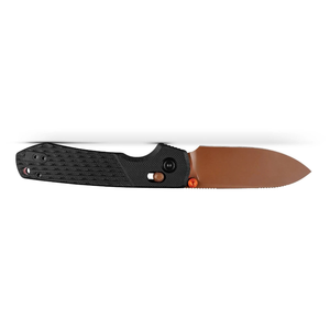 Cuchillos plegables con punta curva y revestimiento marrón, mango texturizado con diamante negro, pomo naranja y cierre deslizante para uso diario al aire libre. - Product Image 2