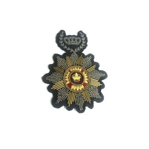 Insignias Bordadas a Mano con Logotipo Personalizado de la Mejor Calidad, con Tela de Lona, Colores Personalizados y Precio Razonable - Product Image 3