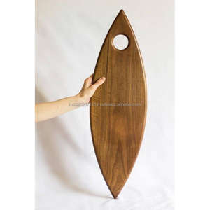 Tabla de cortar de madera hecha a mano, hecha de madera dura ecológica de origen sostenible, ideal para uso en encimeras de cocina - Product Image 6