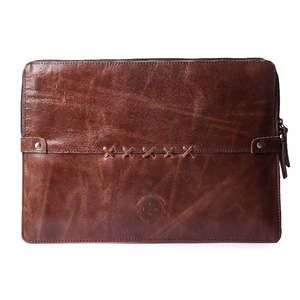 Housse pour ordinateur portable en cuir véritable, motif imprimé, personnalisable avec logo, pour voyages d'affaires, design élégant. - Product Image 1