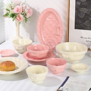 Ceramic <b>Dinnerware</b> <b>Set</b> with embossded 3-dimension ribbon-like pattern smooth glazed texture durable Bpa-free pink creamy colour - Product Image 1