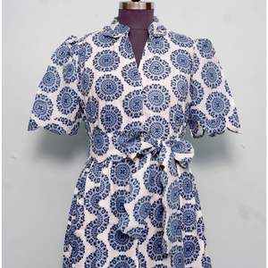 Hermoso y cómodo vestido maxi de algodón con estampado digital a mano y motivo sólido, estilo canguro, para mujer, cómodo, informal, para fiestas. - Product Image 4