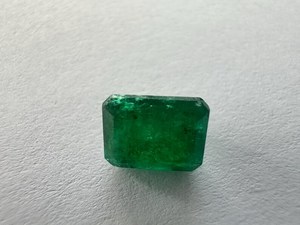 Émeraude naturelle zambienne taille octogonale, pierre précieuse non montée pour la fabrication de bijoux, certifiée IGI, qualité excellente et premium, rare - Product Image 3