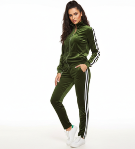 Ensemble de survêtement décontracté en velours pour femme, avec sweat à capuche court zippé et logo en strass, idéal pour l'hiver - Product Image 2