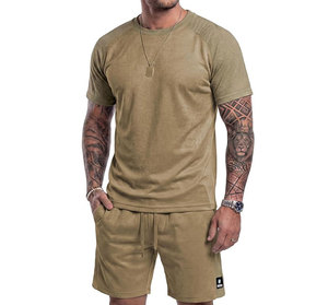 ชุดเซ็ตเสื้อยืดแขนสั้นกางเกงขาสั้นลำลองสำหรับผู้ชาย ขายส่ง เหมาะสำหรับวันหยุดและสวมใส่ในชีวิตประจำวัน - Product Image 4