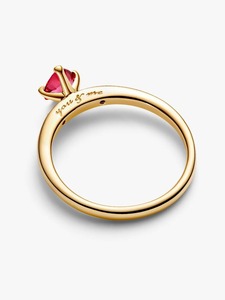 Elegante Anillo Minimalista de Lujo para Mujer en Oro de 18K con Rubí en Forma de Corazón, Engaste de Puntas y Piedras Laterales Certificadas IGI - Product Image 3