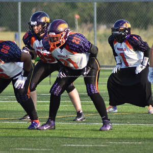 Camiseta de fútbol americano juvenil de diseño personalizado, manga corta transpirable, impresión por sublimación específica del equipo, conjuntos de talla grande - Product Image 1