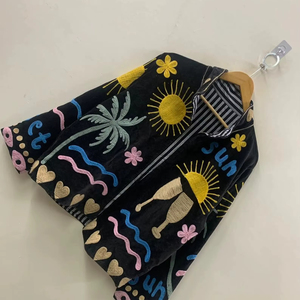 Chaqueta de Terciopelo Suzani en Oferta, Chaqueta Étnica Boho Bordada a Mano, Ropa para Festivales, Chaqueta de Diseñador - Product Image 1