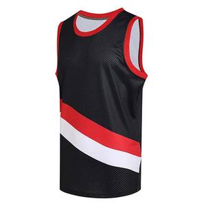 Maillots de basket-ball pour hommes en polyester respirant 100% durable, imprimés, avec options de logo et de couleur personnalisées, qualité supérieure en gros - Product Image 1
