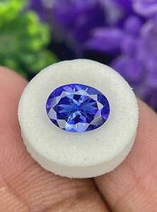 แทนซาไนต์สีน้ำเงินธรรมชาติ รูปทรงอื่นๆ รับรองโดยผู้เชี่ยวชาญอิสระ 2.00 กะรัต พลอยแท้สีน้ำเงินม่วง สำหรับทำเครื่องประดับ หินจากราชสถาน - Product Image 1