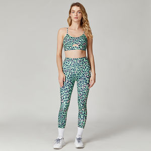 Ensemble 2 pièces décontracté pour femme, très tendance : sweat à capuche, soutien-gorge échancré et leggings froncés pour le yoga et le fitness - Product Image 3