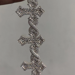 Pulsera Iced Out con Cruz de Plata 925, con Moissanita y Diamantes, Eslabones Infinitos, Estilo Fe, Joyería Premium de Declaración - Product Image 1