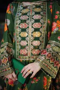 Salwar Kameez de Verano de Alta Calidad para Mujer, Hecho a Mano, Estilo Indio/Pakistaní, Formal/Casual, Tela de Lino de Secado Rápido - Product Image 3