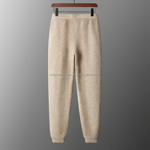 Pantalon de jogging personnalisé pour homme en toile délavée pour la course et l'entraînement - Product Image 3