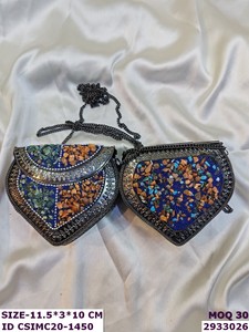 Sacs de soirée et de mariage ethniques traditionnels indiens faits à la main, ornés de mosaïque métallique, Craftstages International 1-1.9L - Product Image 3